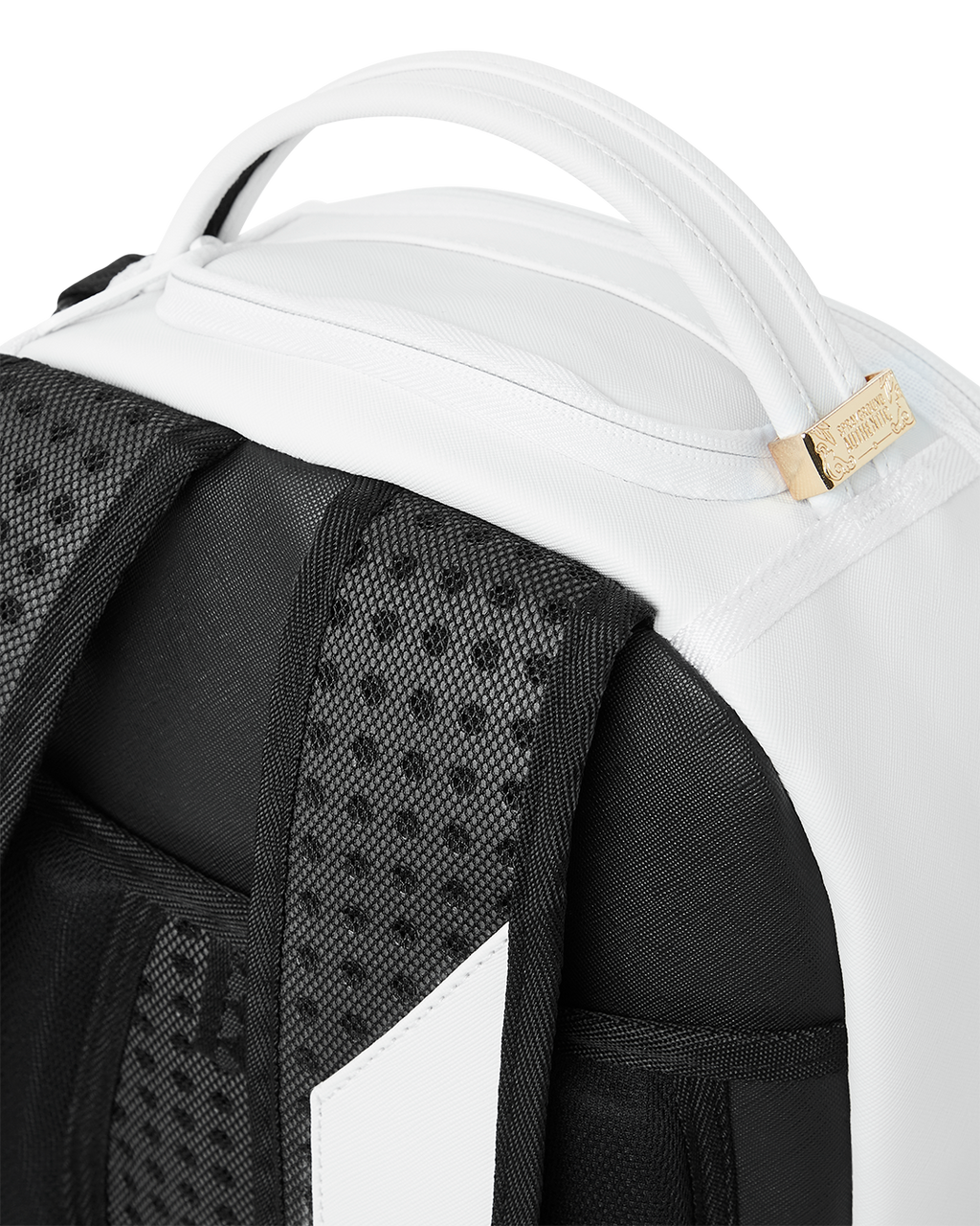 SHARK CENTRAL BACKPACK WHT/WHT (DLXV)